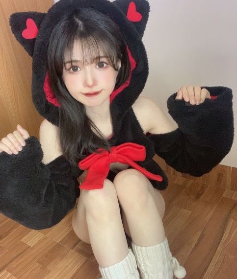 强j2:制服y惑_1080P全集在线观看