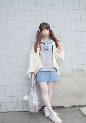 感宫世界_BD国语在线手机播放