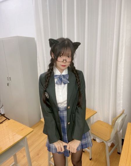 韩国电影深情触摸_720手机在线看