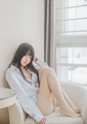 邻居的漂亮老婆_DVD全集免费观看